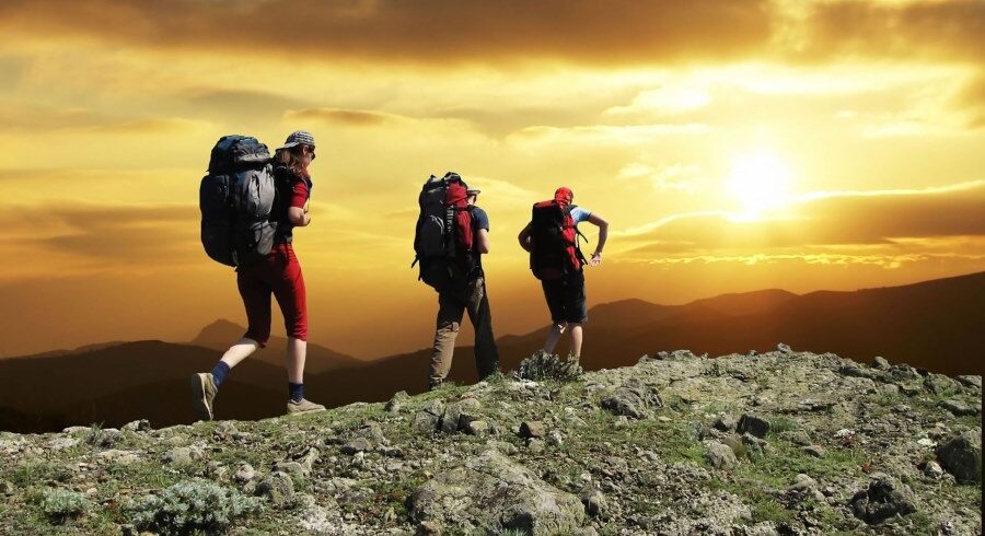 trekking